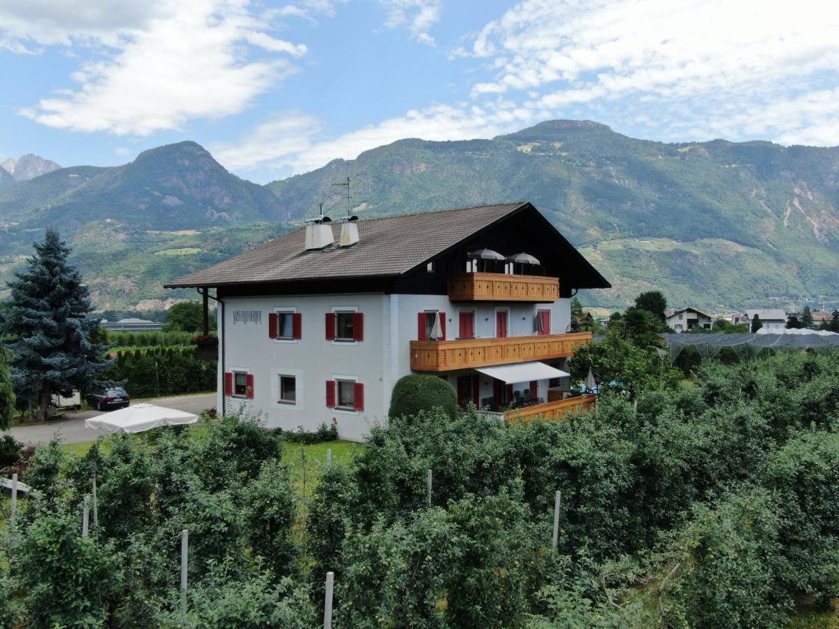 Appartements Kreuzwegerhof Lana Kültér fotó